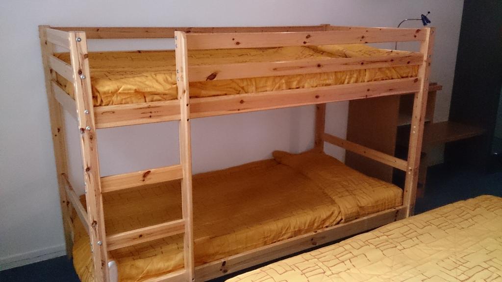 Hotel Du Parc - Pirates Chasseneuil-du-Poitou Zimmer foto